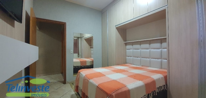 CASA COM SALA COMERCIAL - PARQUE DA ESTA&Ccedil;&Atilde;O