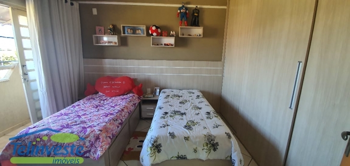 CASA COM SALA COMERCIAL - PARQUE DA ESTA&Ccedil;&Atilde;O