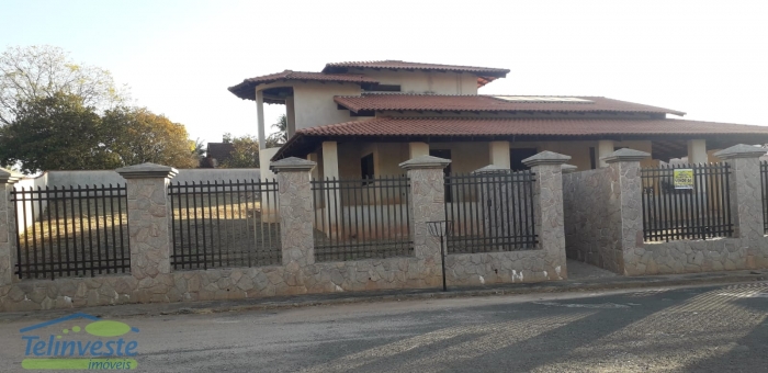 CASA  ALTO PADR&Atilde;O EM FURNAS