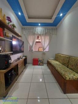 CASA NO BAIRRO COIMBRAS