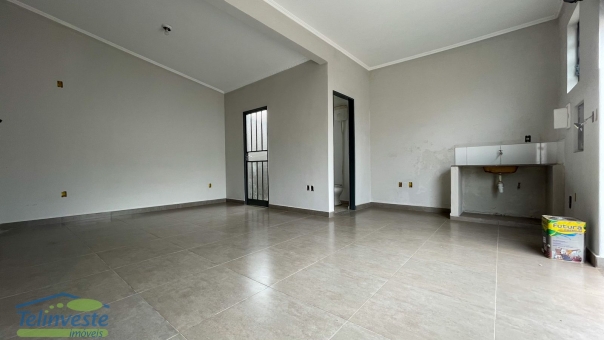 COMODO COMERCIAL - SANTA LUZIA