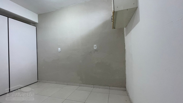 Av. Da Penha, 94