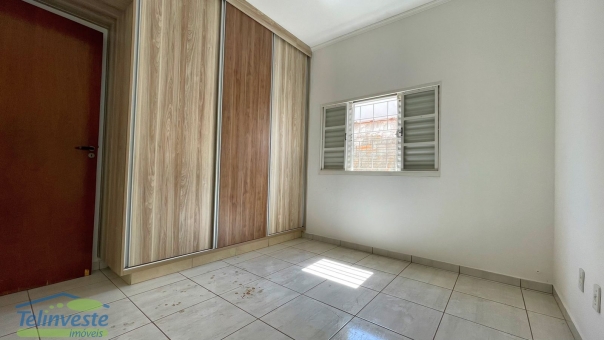 EXCELENTE CASA - JARDIM CANADA