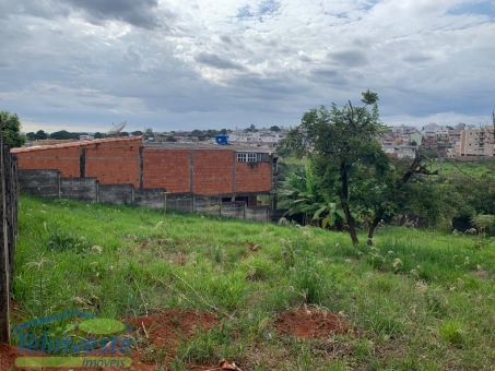 LOTE A VENDA NO COL&Eacute;GIO DE PASSOS 