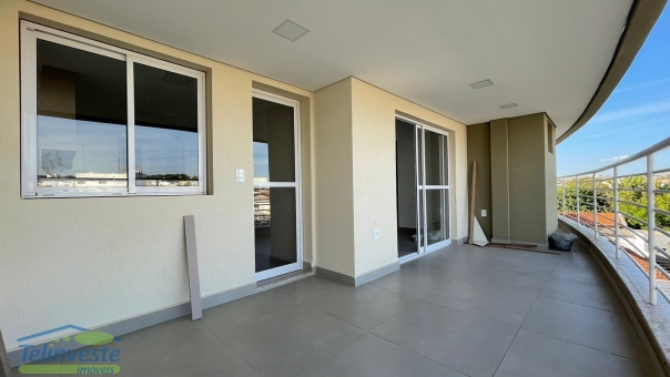 APARTAMENTO - CENTRO 