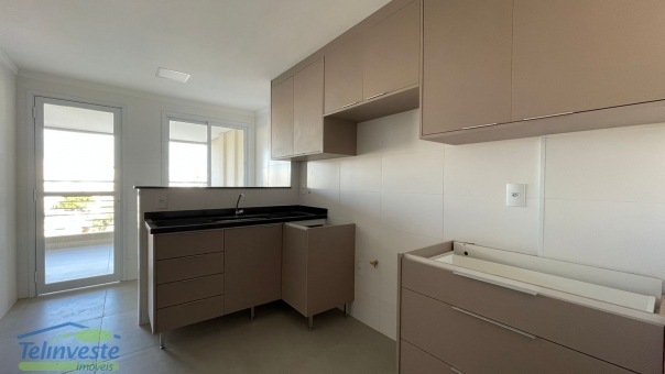 APARTAMENTO - CENTRO 