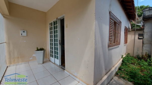 CASA+ C&Oacute;MODO + EDICULA  NO BAIRRO COIMBRAS PROXIMO A IGREJA NSA FATIMA 