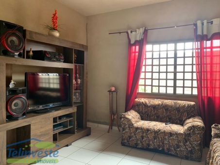 CASA A VENDA NO BAIRRO NOSSA SENHORA APARECIDA
