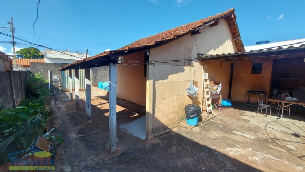 CASA NO BAIRRO COHAB EM PASSOS MG