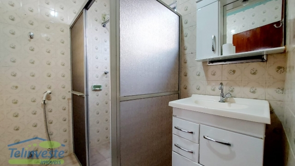 PREDIO COMERCIAL E RESIDENCIAL NO CENTRO