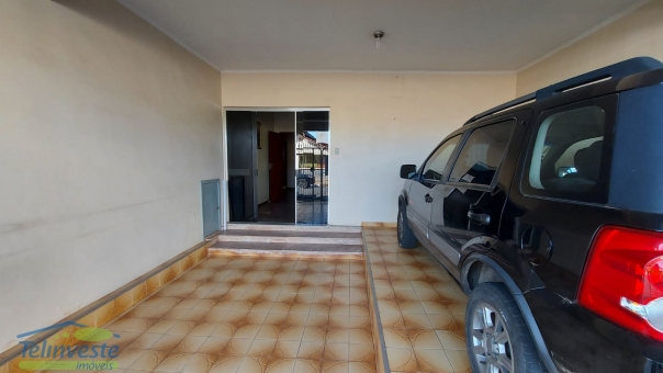 PREDIO COMERCIAL E RESIDENCIAL NO CENTRO