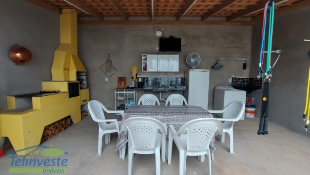 CASA NO BAIRRO CASAR&Atilde;O EM PASSOS MG