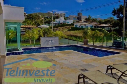 Casa no Escarpas do Lago