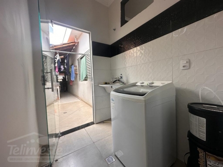 CASA A VENDA NO BAIRRO SANTA LUZIA 