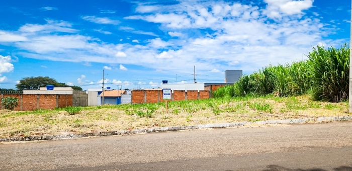 Lote residencial/comercial no Nova Passos