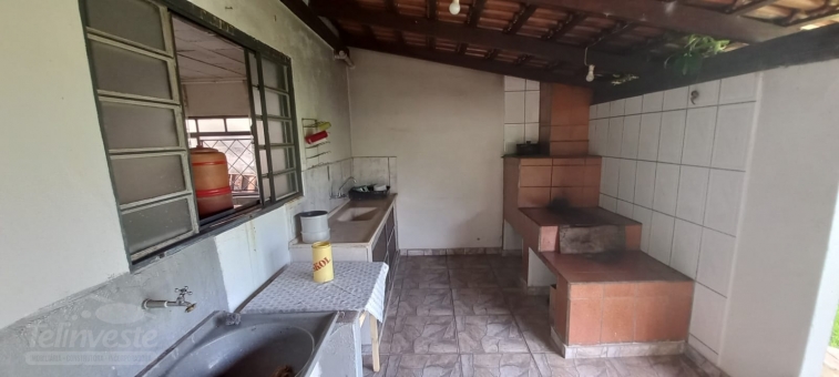 RANCHO NO COMDOMINIO NOGUEIRA