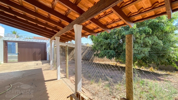 CASA A VENDA NO BAIRRO SAO FRANCISCO