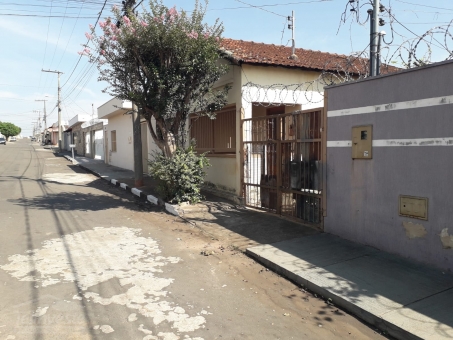 CASA NO CALIFORNIA