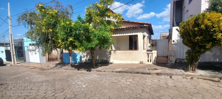 CASA NO CENTRO