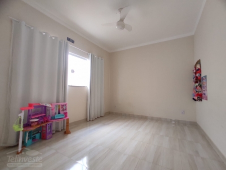 CASA JARDIM DOS PINHEIROS