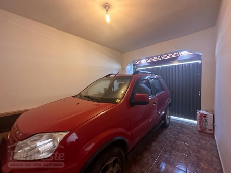 CASA A VENDA NO BAIRRO SANTA LUZIA 