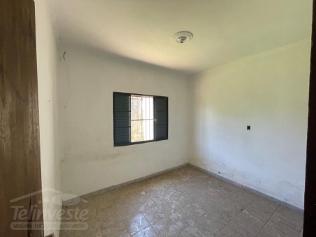 COMODO COMERCIAL E CASA NA AVENIDA LIQUINHA DA SILVEIRA
