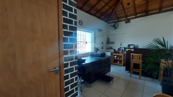 CASA NO BAIRRO JARDIM ELDORADO 