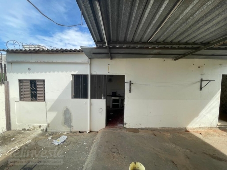 CASA NO VILA RICA