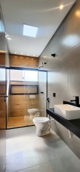 Casa - Bairro Vill&aacute;gio D