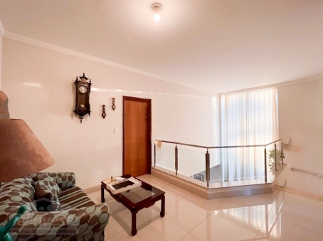 Casa - Bairro Muarama