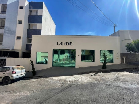 Excelente Im&oacute;vel Comercial - Travessa Santa Tereza, 49