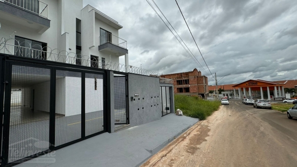 APARTAMENTO - PROXIMO FACULDADE ATHENAS