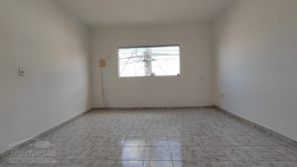 Av. Dona Liquinha Silveira, 925