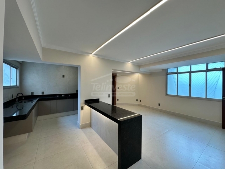 EXCELENTE APARTAMENTO A VENDA NO CENTRO 