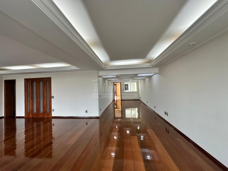 EXCELENTE APARTAMENTO A VENDA NO CENTRO 