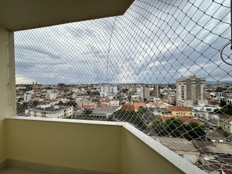 EXCELENTE APARTAMENTO A VENDA NO CENTRO 