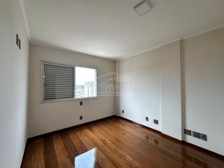 EXCELENTE APARTAMENTO A VENDA NO CENTRO 