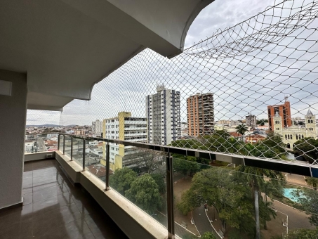 EXCELENTE APARTAMENTO A VENDA NO CENTRO 