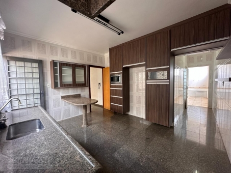 EXCELENTE CASA A VENDA NO BAIRRO VILA RICA 