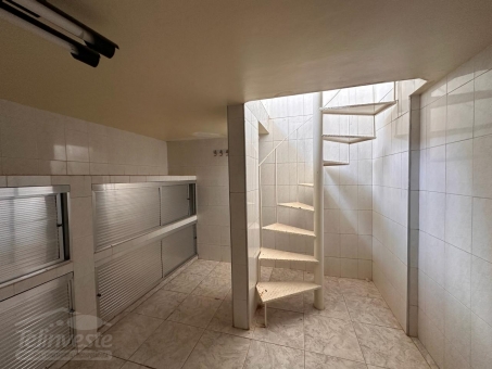 EXCELENTE CASA A VENDA NO BAIRRO VILA RICA 
