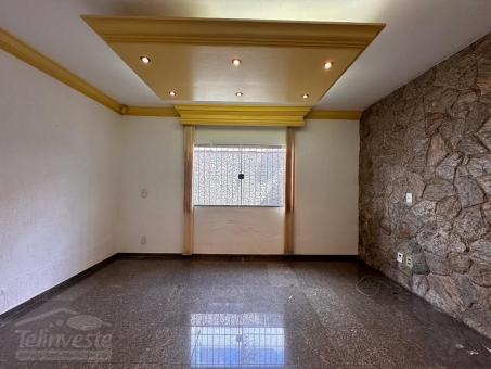 EXCELENTE CASA A VENDA NO BAIRRO VILA RICA 