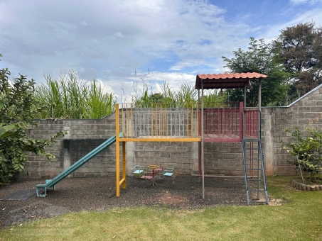CASA A VENDA NO BAIRRO PANORAMA 