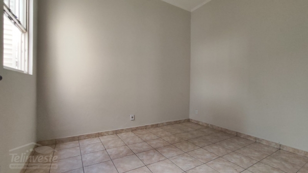 CASA - PROXIMO AO CENTRO E AVENIDA DA MODA