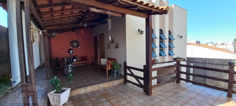 CASA NA AVENIDA DAS NA&Ccedil;&Otilde;ES