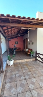 CASA NA AVENIDA DAS NA&Ccedil;&Otilde;ES