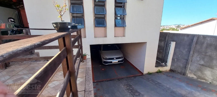 CASA NA AVENIDA DAS NA&Ccedil;&Otilde;ES