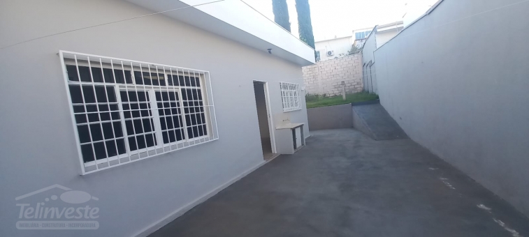 CASA NO BAIRRO BARRINHA