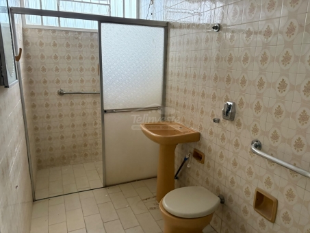 CASA NO CENTRO DE PASSOS