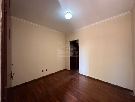 APARTAMENTO A VENDA NO CENTRO DE PASSOS 