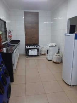 Chacara no Condom&iacute;nio Luciana